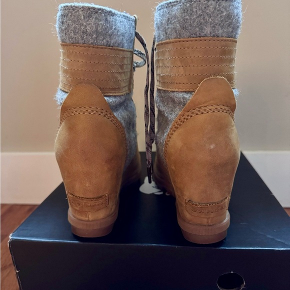 Sorel PDX Lace up Wedge Lexie Wedge Elk Tan Brown Grey 7.5 - Picture 2 of 12